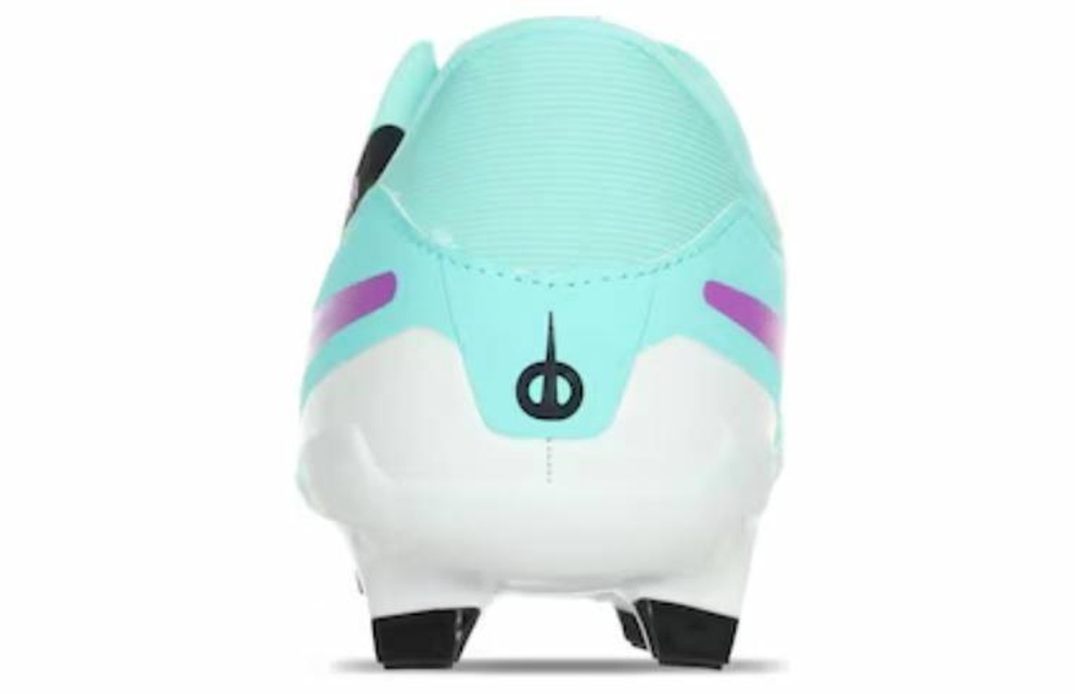 Кроссовки Nike Tiempo Legend 10