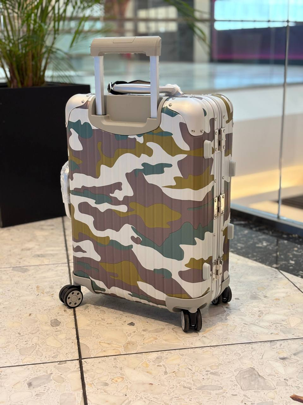 Чемодан Rimowa