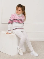 Свитер вязаный с горлом