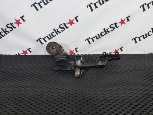 Петля подножки обслуживания правая