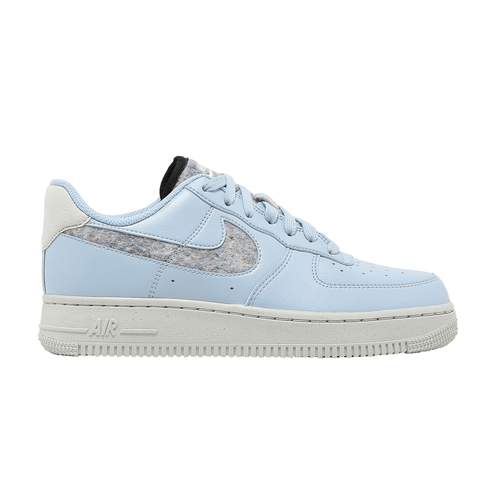 Кроссовки Nike Air Force 1 Low '07 Se "Light Armory Blue" (Женская размерная сетка)