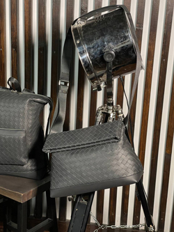 Сумка-мессенджер Bottega Veneta