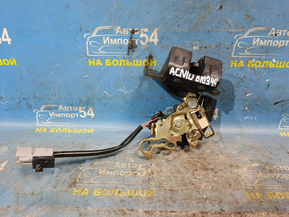 Замок багажника TOYOTA NADIA 1998-2003