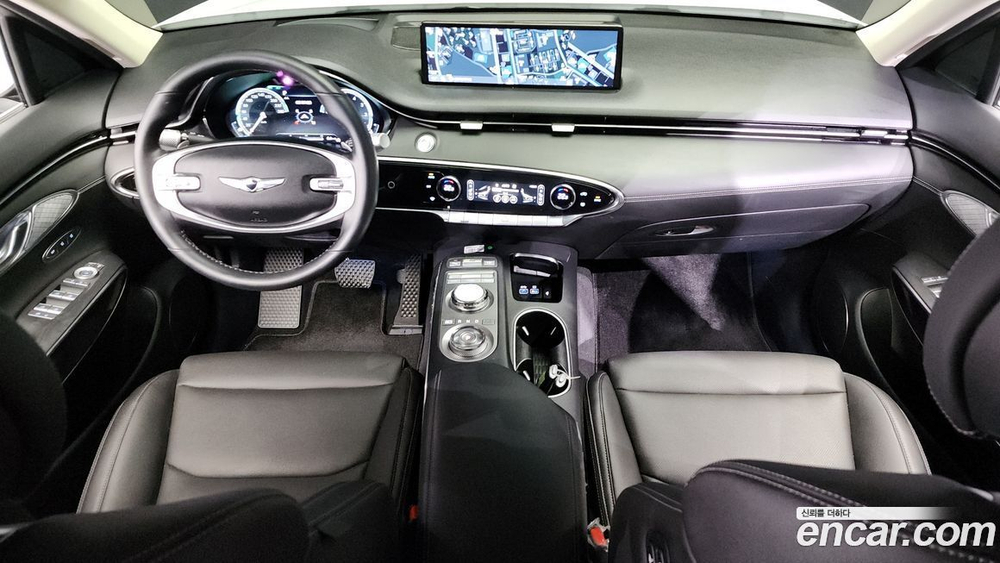 Genesis GV70 2.5T Бензин AWD (10.2022)