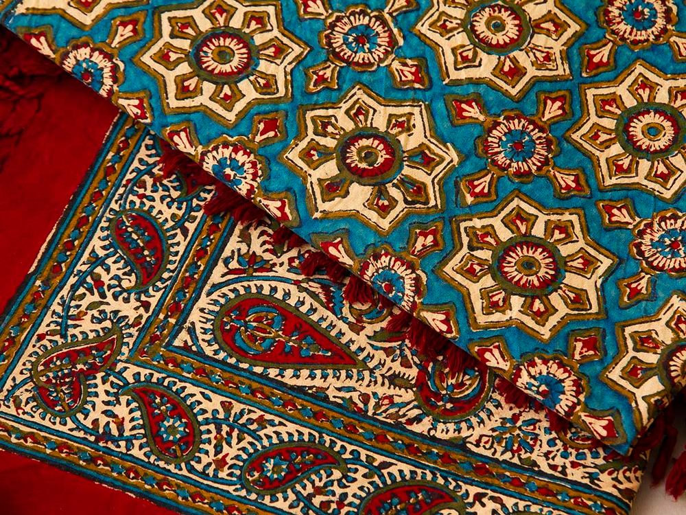 Иранская скатерть каламкари Ghalamkar Esfahan 100 х 100 20720313 Иран