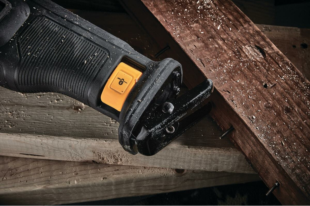 Сабельная пила Dewalt 18 В XR FLEXVOLT ADVANTAGE DCS386NT-XJ