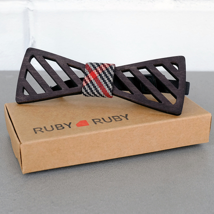 Деревянный галстук - бабочка