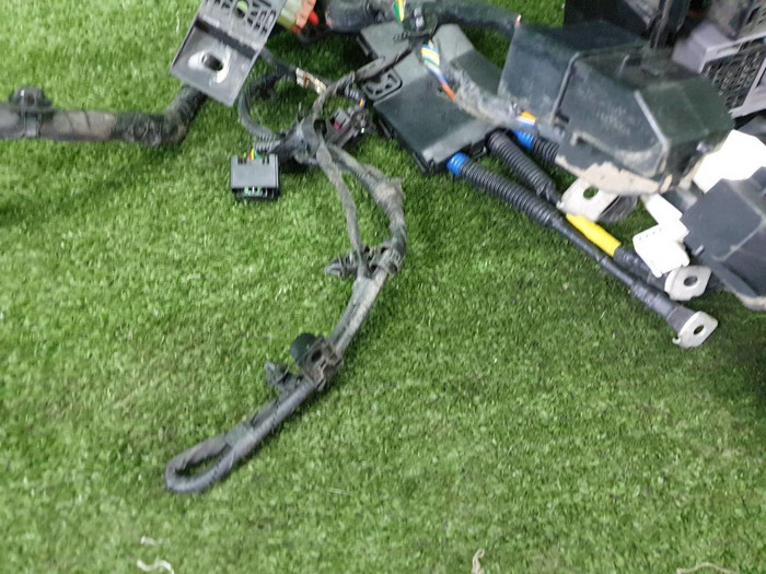 Проводка моторного отсека Hyundai Equus 2 (2013-2016)