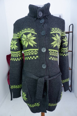 Кардиган ALESYA удлиненный, теплый и уютный за счет шерсти в составе 44- 46 размер