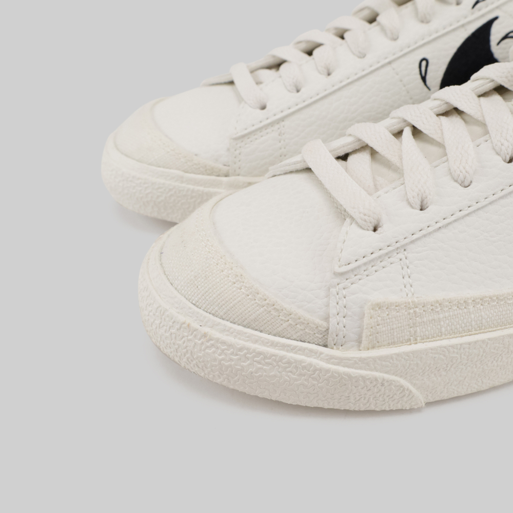 Nike blazer new arrivals low metallic