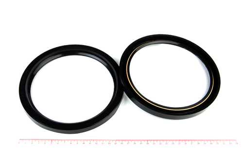 Манжета армированная 1.2-150х180х15 ГОСТ 8752-79