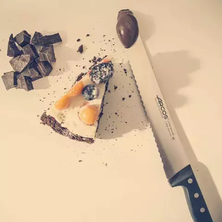 Нож для хлеба «Универсал» сталь нерж.,полиоксиметилен ,L=320/200,B=26мм черный,металлич