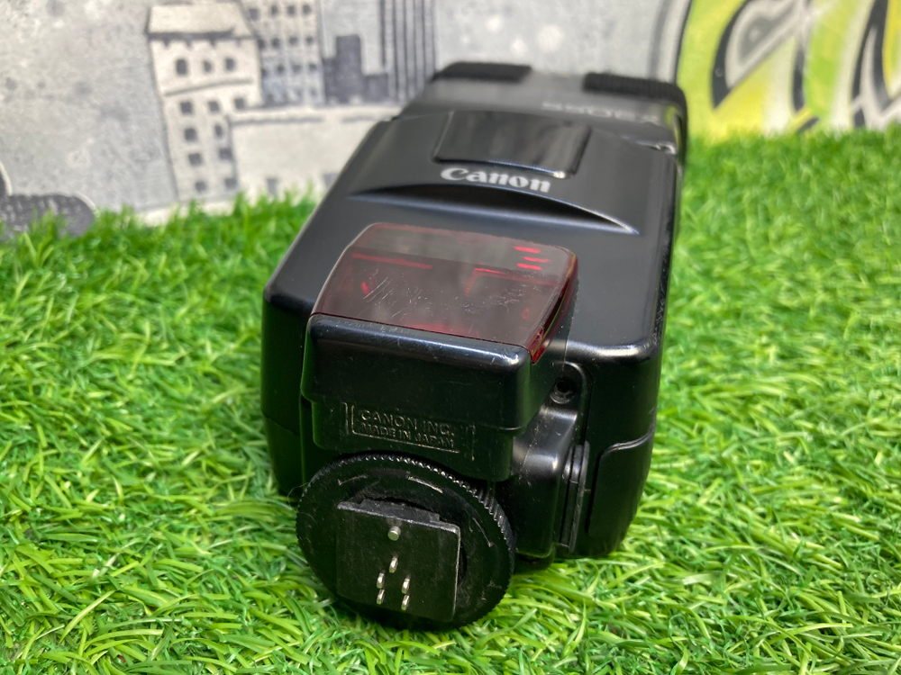 Canon Speedlite 550EX