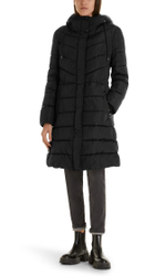 Marc-Cain-Ad_HerbstWinter-2021_900_RA 11.04 W02_4