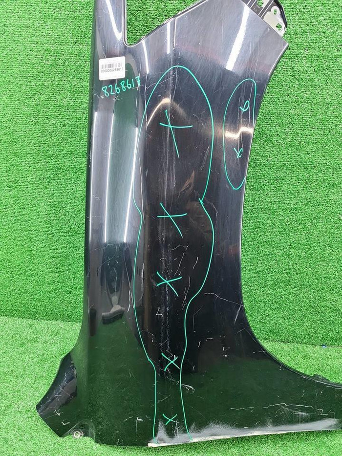 Крыло переднее правое Toyota LC 200 (2015-2021)