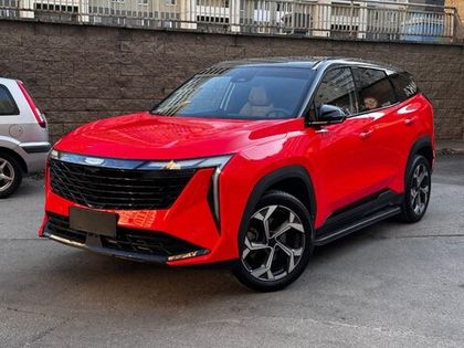 Geely Boyue в красную виниловую пленку Carbins China Red RG-05