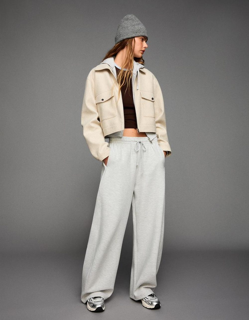 BERSHKA Куртка из мягкой ткани, песочный