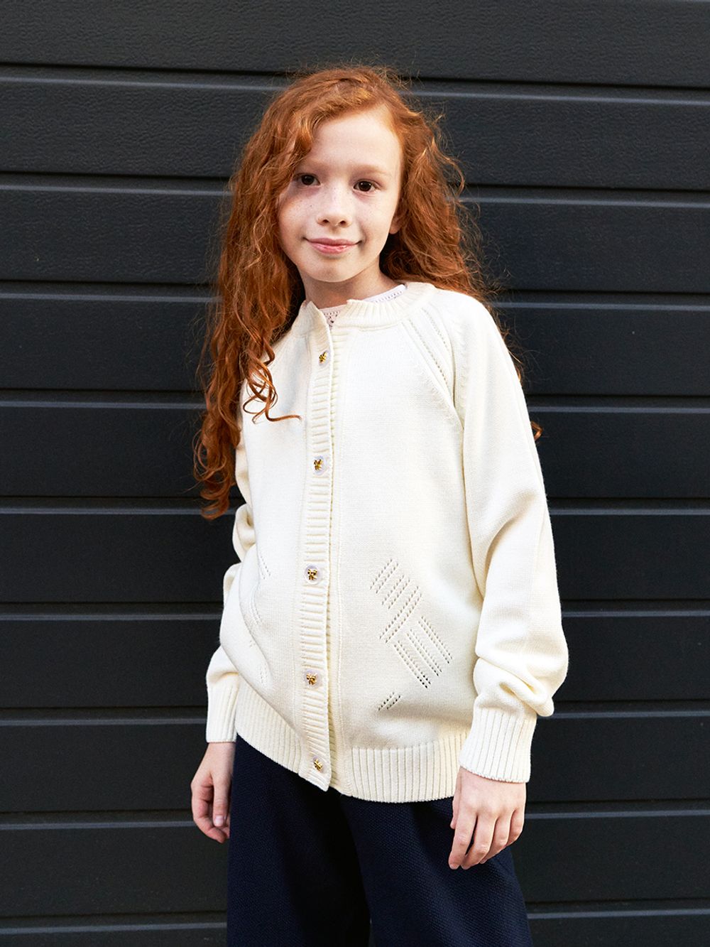 Кардиган для девочки AT941 молочный