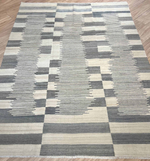 Modern kilim 180 x 240 см