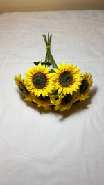 Искусственные цветы, желтые подсолнухи / Высота 44 см. 9 стебелей 9 бутонов/