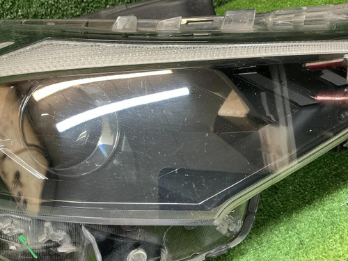 Фара правая Hyundai Elantra 7 CN7 (20-23) галоген