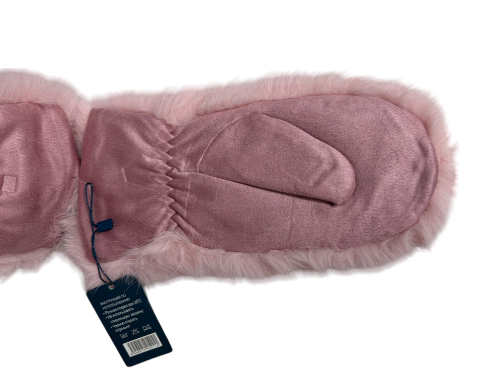 Варежки. Женские. Материал верха: Плюшевые. Подклад: Плюш-мех. Толстые. Внутри с мехом. В упаковке 12 шт, разные цвета.