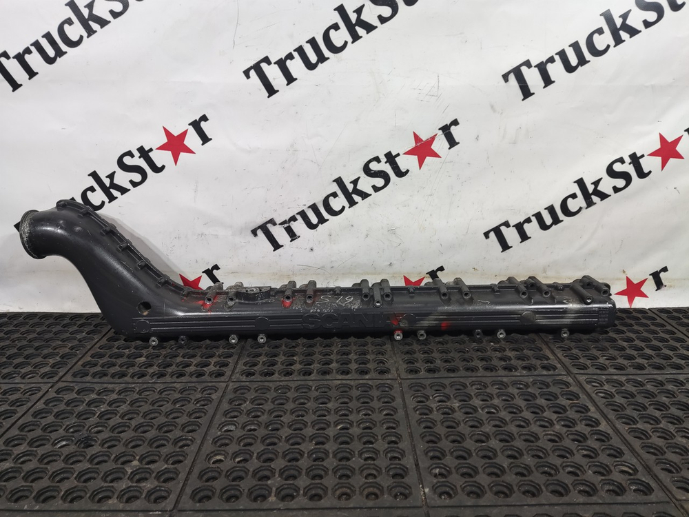 Коллектор впускной