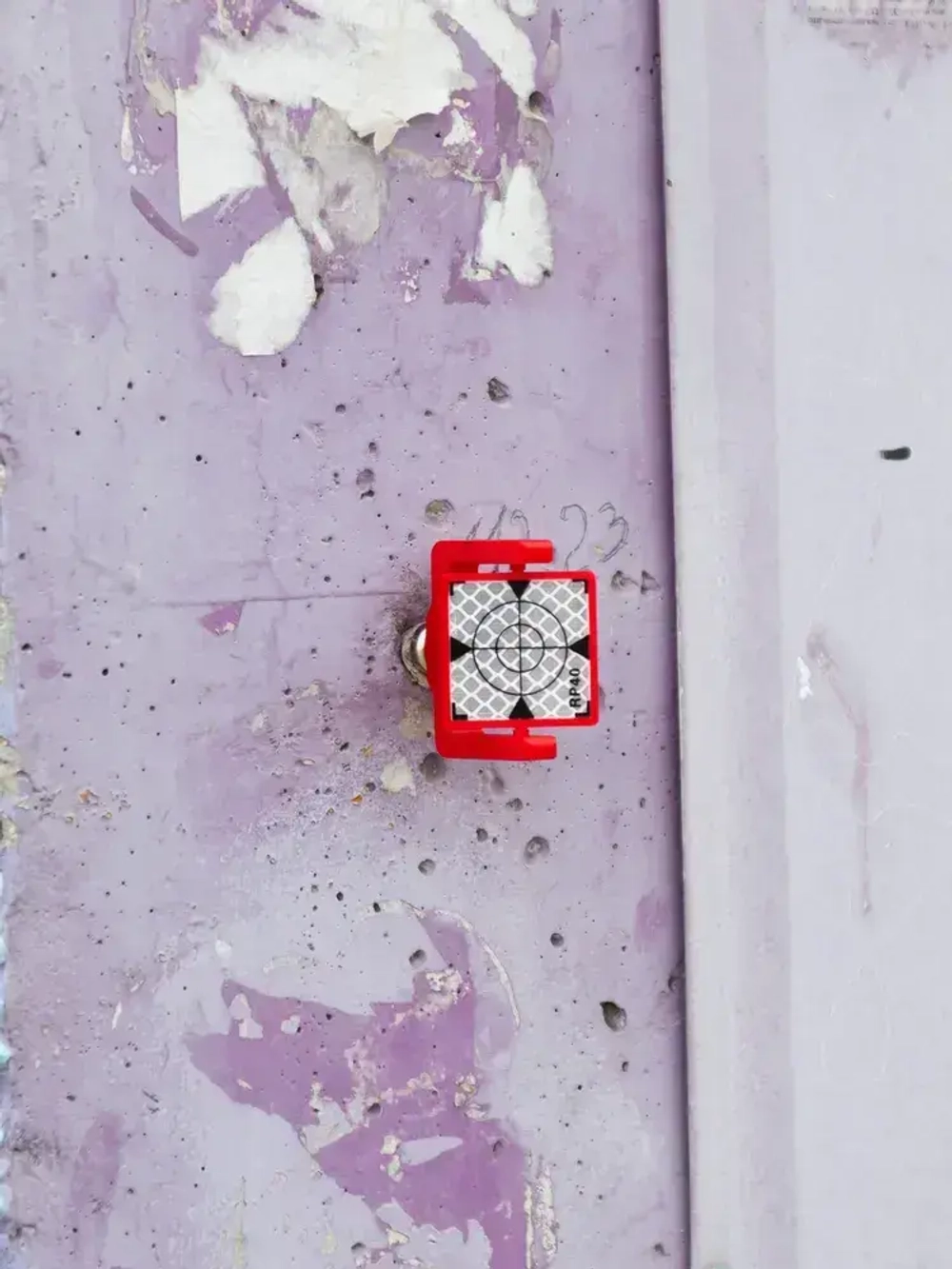 Марка геодезическая на магните МГМ-40, отражатель, пленка 40*40 мм, (комплект из 3 шт.)