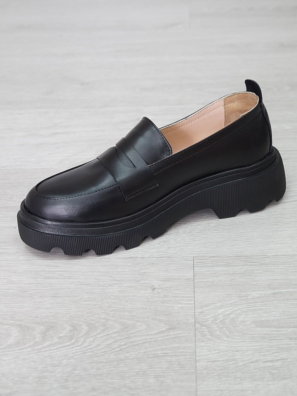 Лоферы женские MARCO MAGITNI 001-1