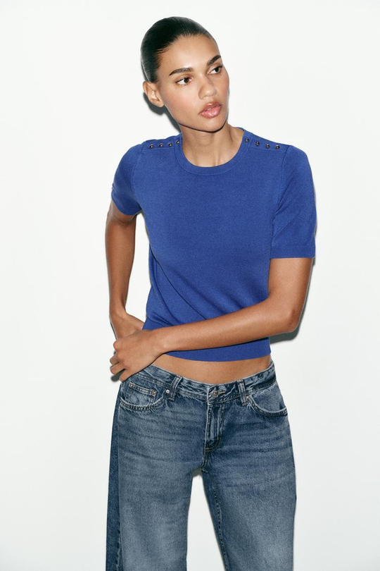 ZARA БАЗОВЫЙ ТРИКОТАЖНЫЙ СВИТЕР С КОРОТКИМИ РУКАВАМИ, СИНИЙ