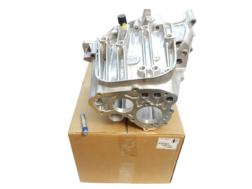 Картер коробки передач оригинальный Citroen Peugeot 2206Z6 9657871380