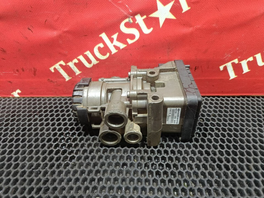 Модулятор EBS передний 2017г