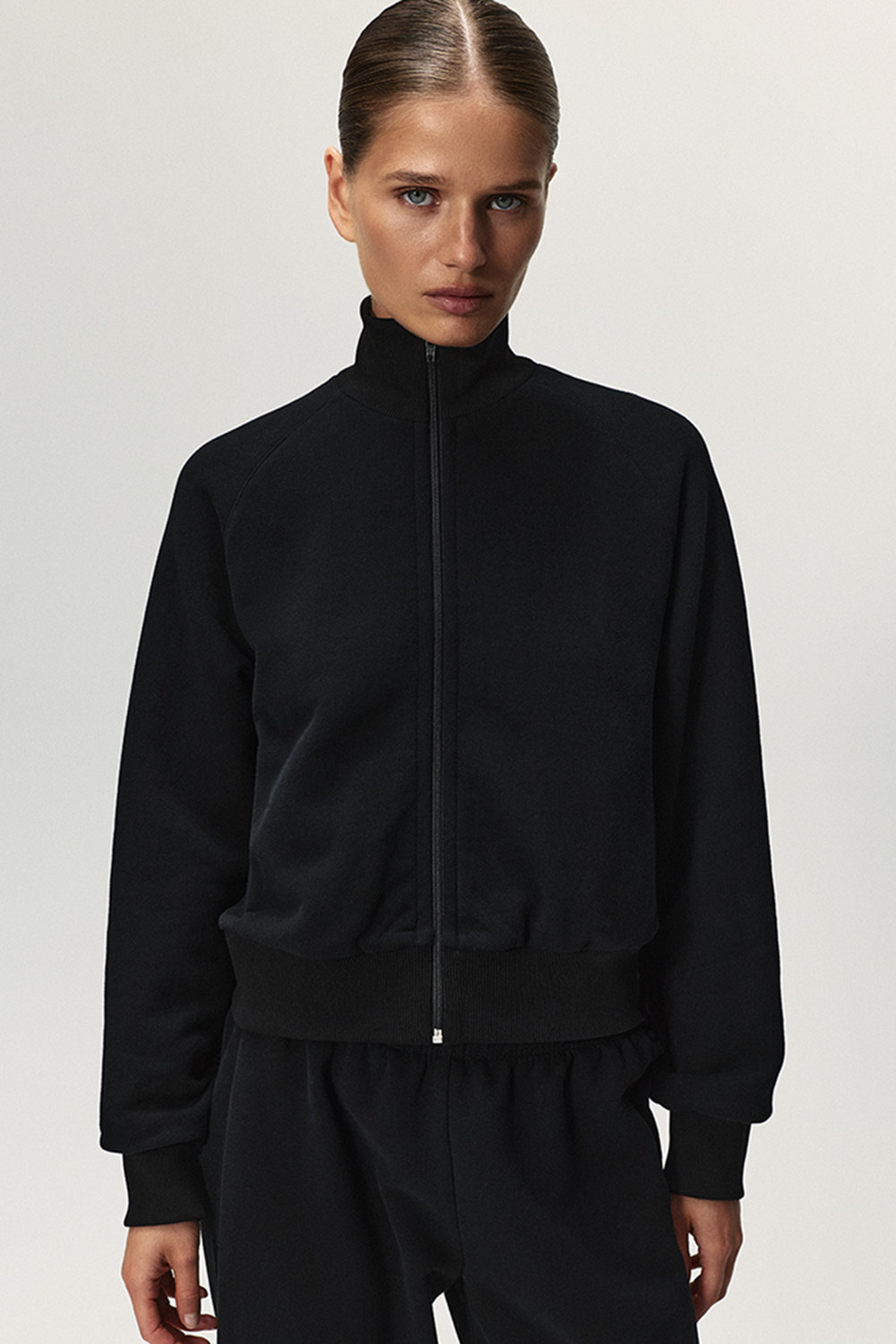 Олимпийка утеплённая Чёрный