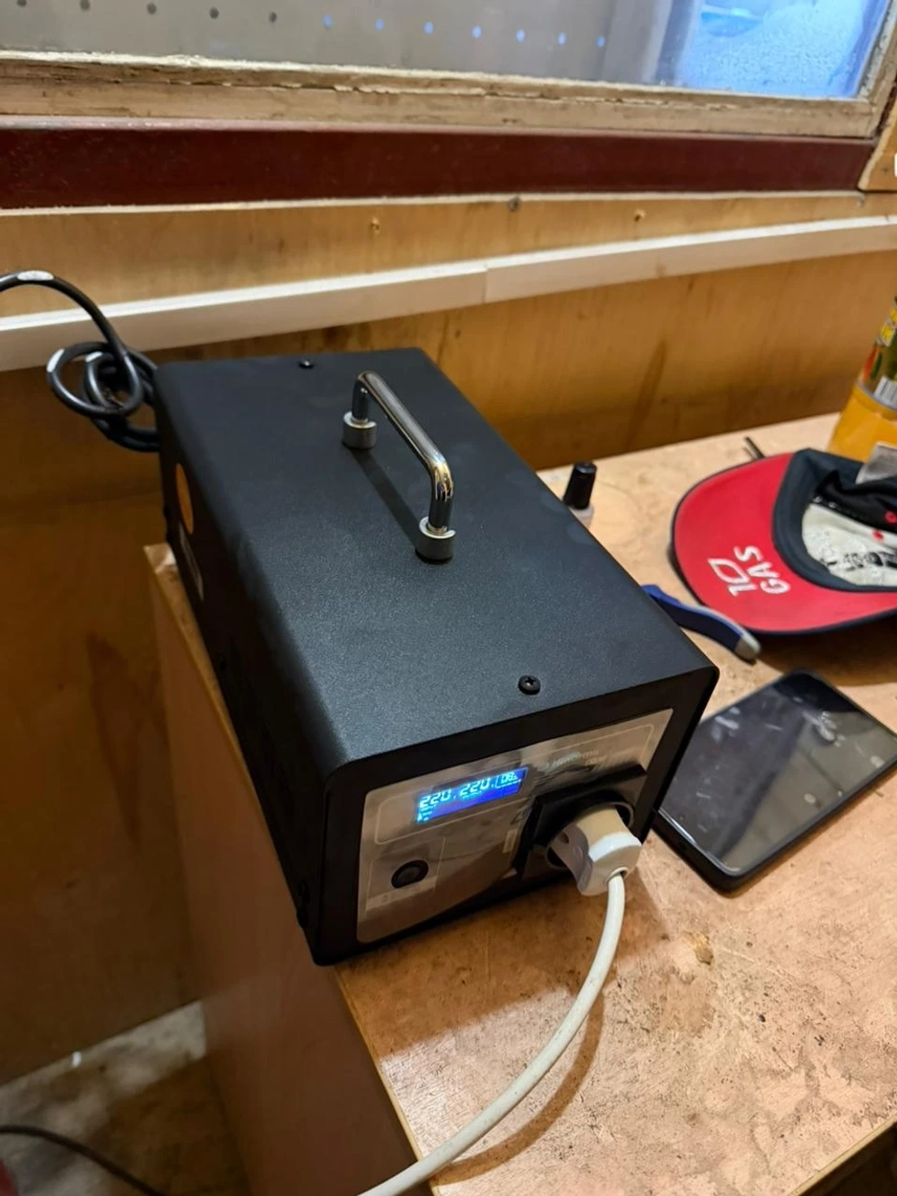 Стабилизатор напряжения Hinorms SSS95 - 2000 ВА