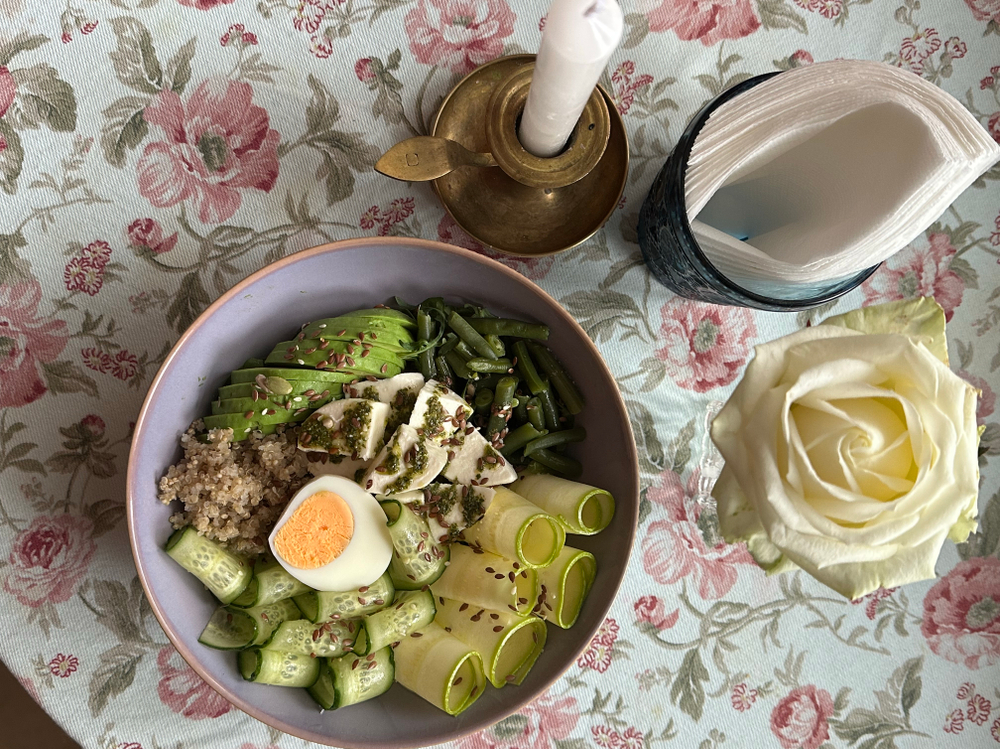 ЗЕЛЕНЫЙ С МОЦАРЕЛЛОЙ (300г)