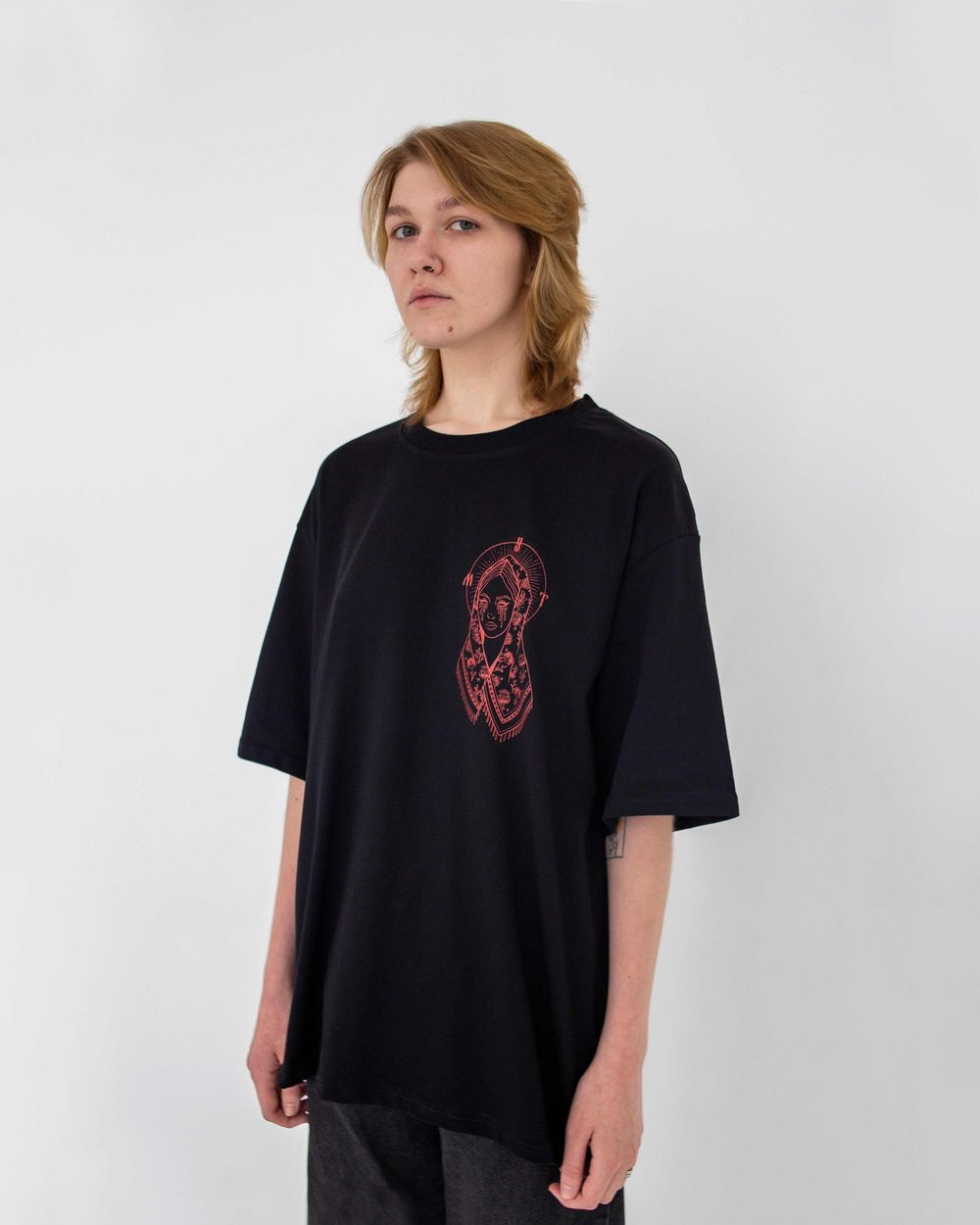 Футболка Омут!Кастом Нимб Черная