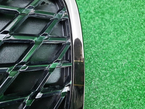 Решетка радиатора Genesis GV70 (2020-н.в.)