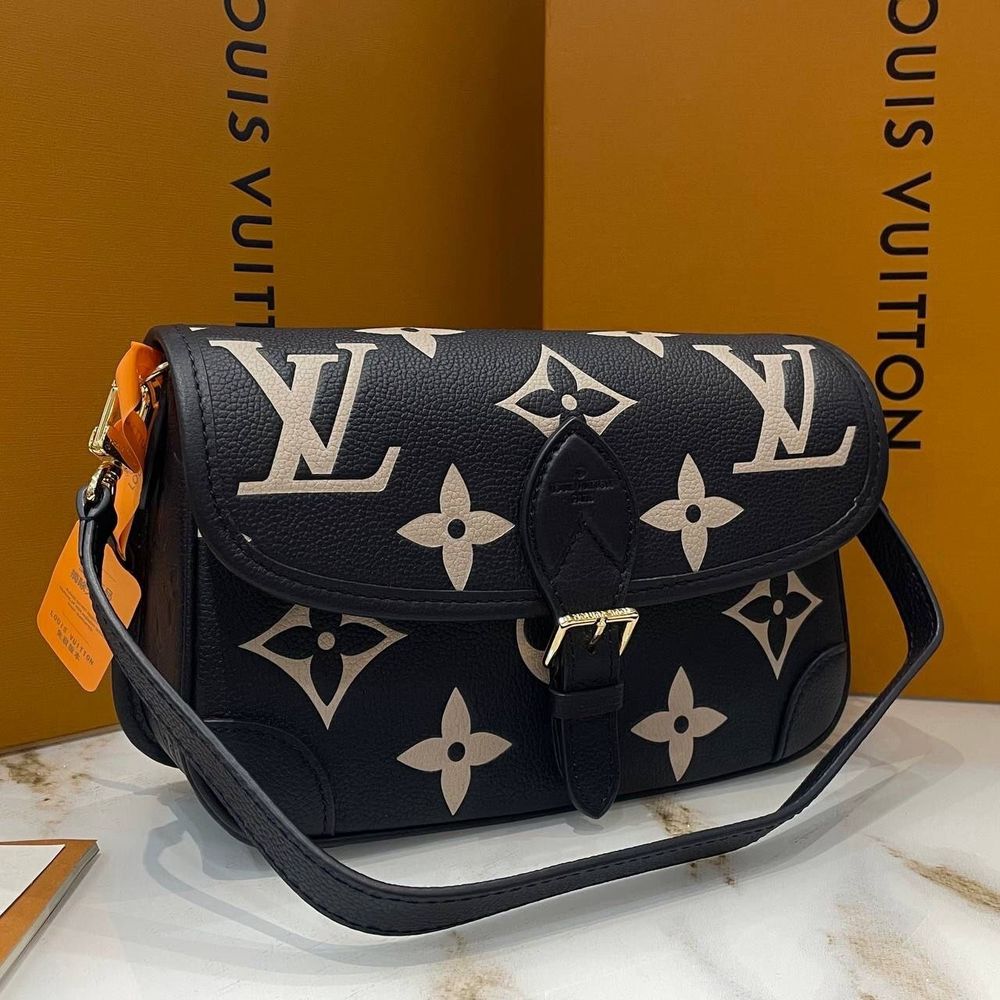 Сумка Louis Vuitton