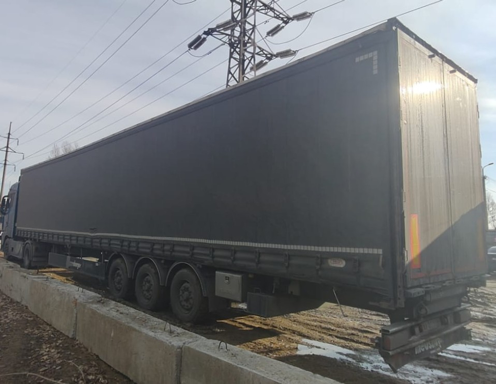 Meusburger/Новтрак SP* Полуприцеп шторный SP-345PR