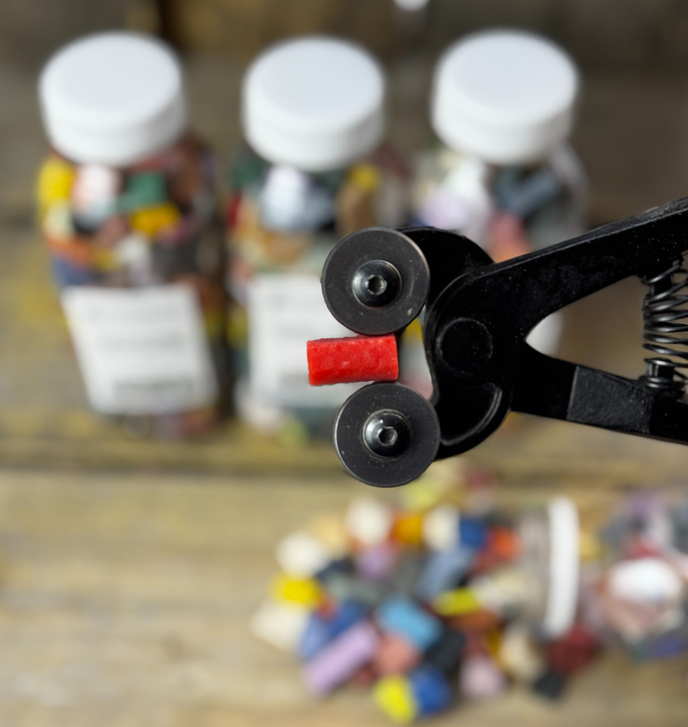 Смальта разноформатная крупная в бутылках, 0.45кг