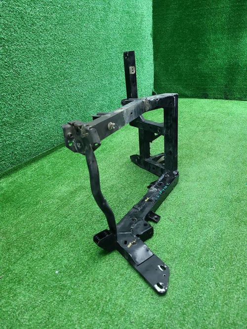 Кронштейн фары левый Aurus Senat (2021-н.в.)