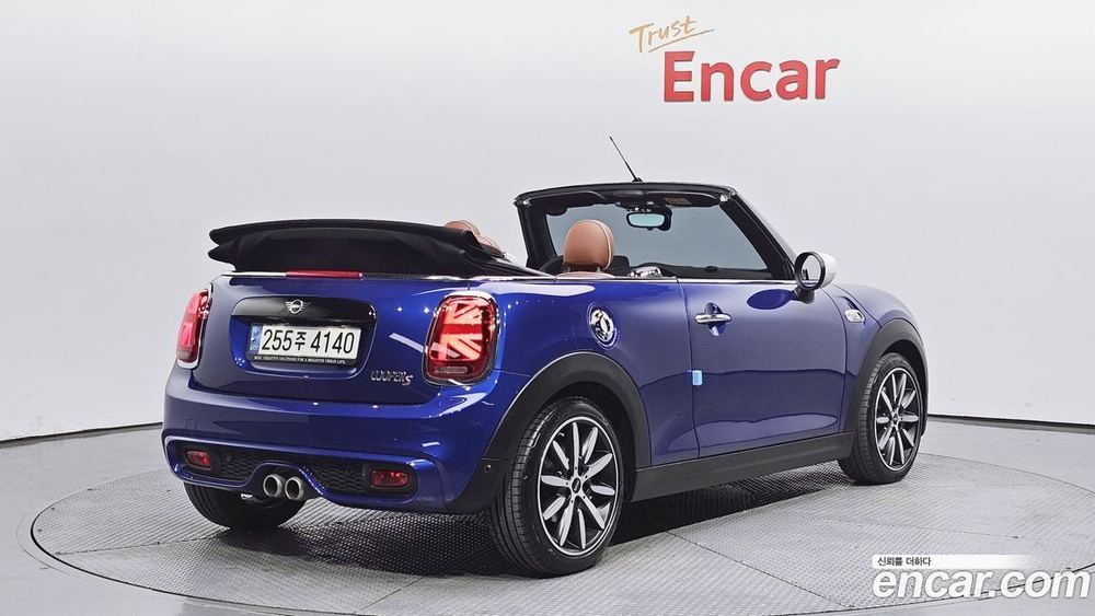 Mini Cooper S Convertible Basic (02.2021)