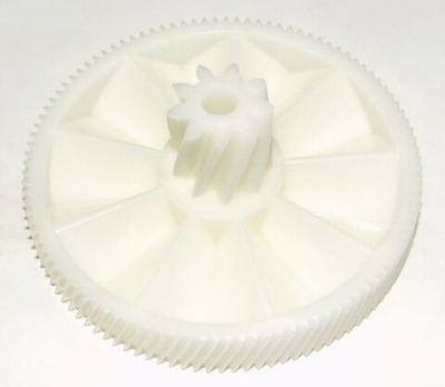 Шестерня большая для мясорубки Braun 4195