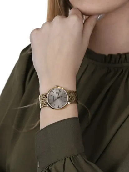 Женские швейцарские часы Adriatica A3181.1117Q