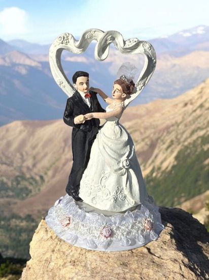 Свадебные фигурки "Жених и невеста" на торт