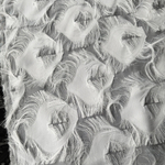 Шифон-жаккард с бахромой Изящный павлин (молочный)