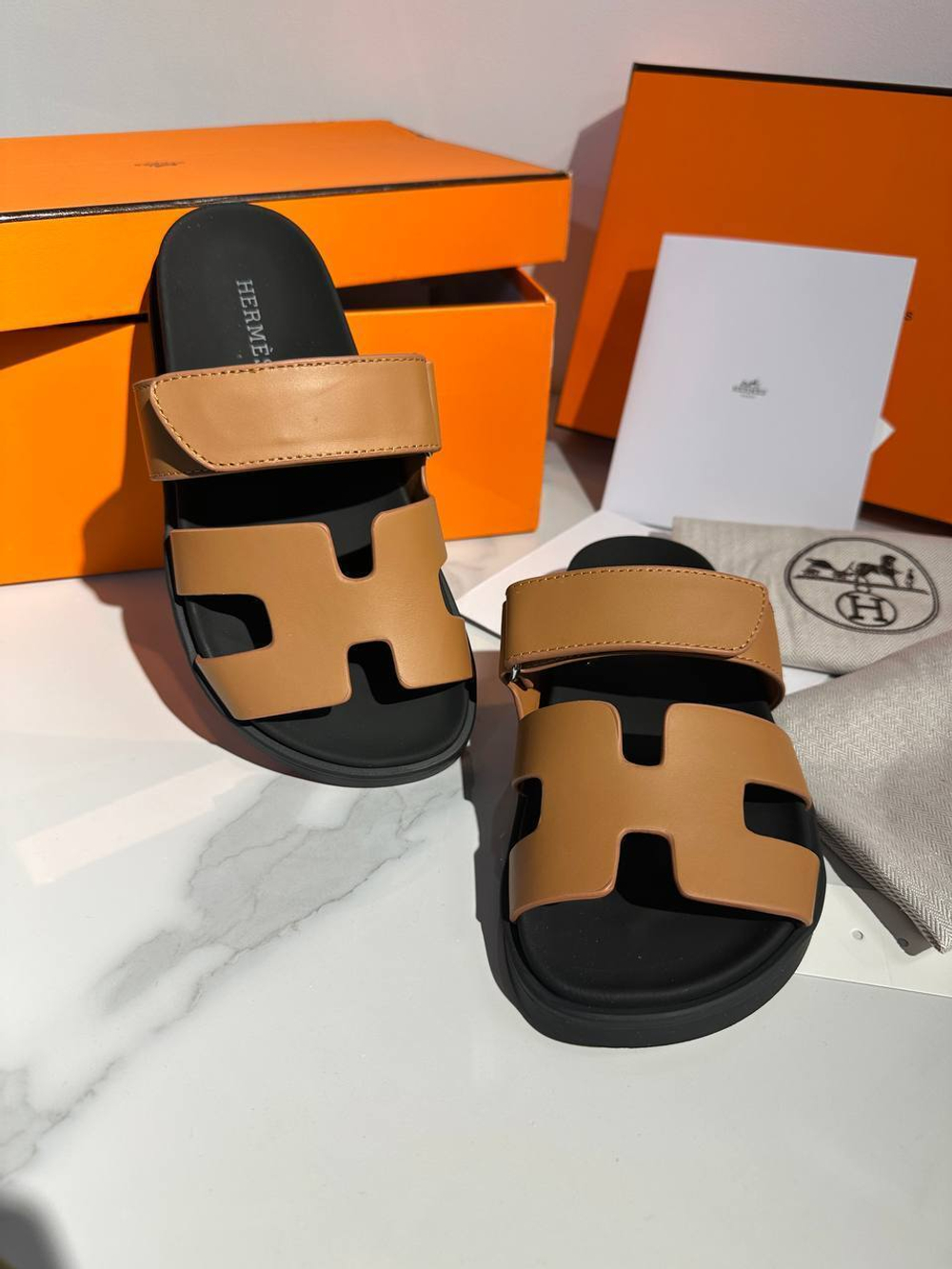 Шлепанцы Hermes