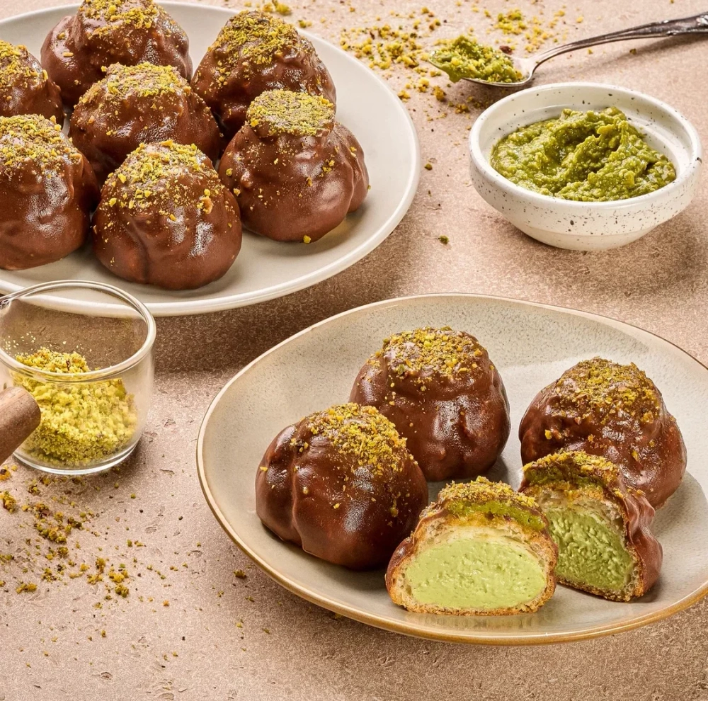 Пирожное "Профитроль Дубайский" 16шт/40гр