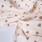 Муслин двухслойный "Коричневые сердца на айвори"