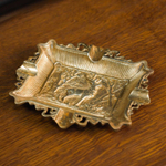 Винтажная латунная пепельница с оленем